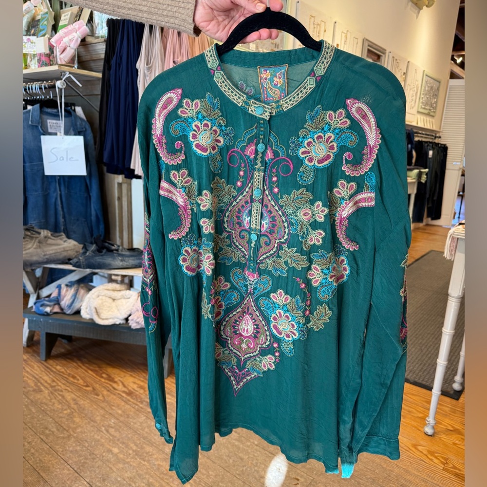 Johnny Was green embroidered blouse